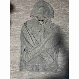 BURBERRY(パーカー ・ グレー/灰色系)のフリマアイテム一覧 BURBERRY(パーカー ・ グレー/灰色系)のフリマアイテム一覧