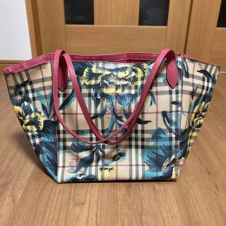 バーバリー(BURBERRY)のバーバリー　トートバッグ　花柄(トートバッグ)