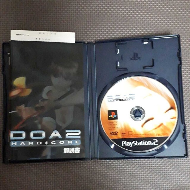 PlayStation2(プレイステーション2)のDEAD OR ALIVE 2 -HARD・CORE-　PS2 エンタメ/ホビーのゲームソフト/ゲーム機本体(家庭用ゲームソフト)の商品写真