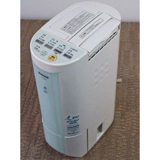 パナソニック(Panasonic)の送料込 除湿器 衣類乾燥機能付 冬場省エネ National F-YZA60(加湿器/除湿機)