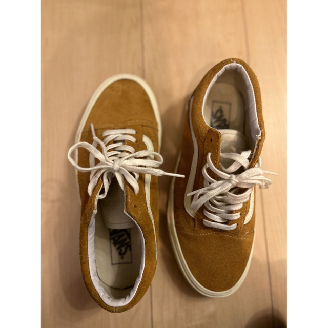 VANS(ヴァンズ)のVANS オールドスクール　T375　オレンジ　スエード　US8 26cm メンズの靴/シューズ(スニーカー)の商品写真