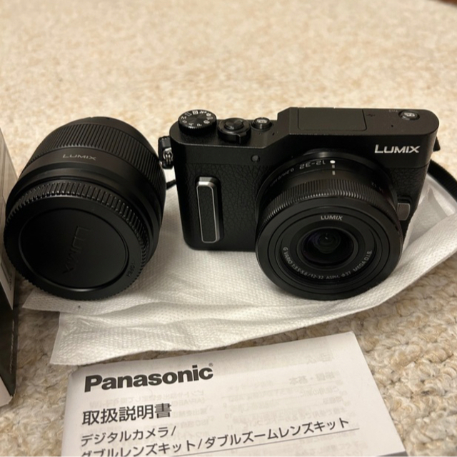 Panasonic(パナソニック)のLUMIXG DC-GF-10W ブラック 交換レンズ付 スマホ/家電/カメラのカメラ(ミラーレス一眼)の商品写真