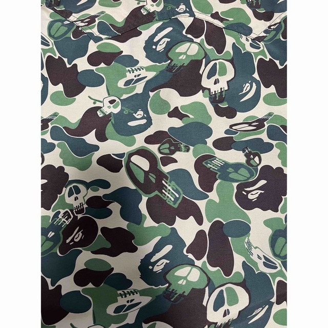 A BATHING APE(アベイシングエイプ)のape BAPE stussy30周年コラボスノボジャケット　Lサイズ メンズのジャケット/アウター(ナイロンジャケット)の商品写真