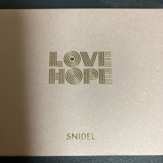 SNIDEL(スナイデル)のSNIDEL アイデザイナーEX04 Love&Hope スナイデルビューティー コスメ/美容のベースメイク/化粧品(アイシャドウ)の商品写真