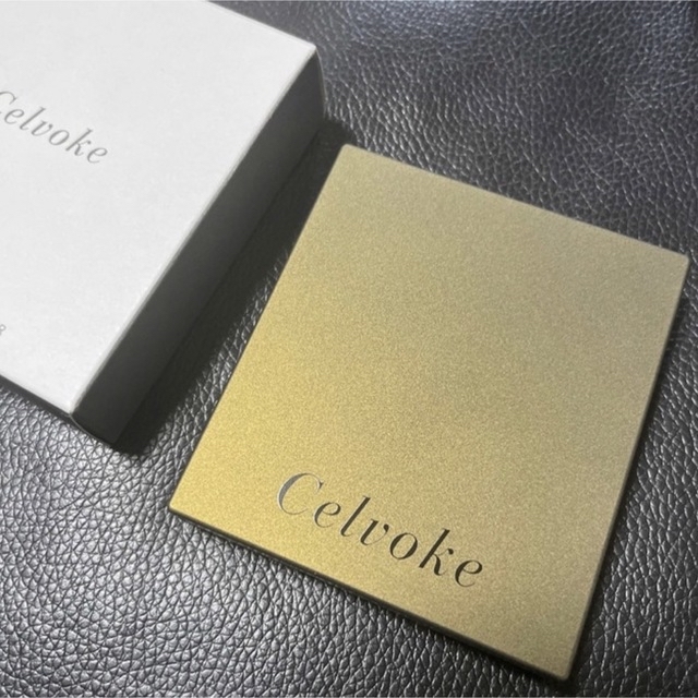 Celvoke(セルヴォーク)のおまとめ専用 コスメ/美容のベースメイク/化粧品(チーク)の商品写真