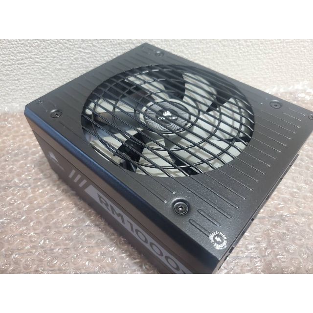 美品 CORSAIR RM1000x 1000w 電源 ユニット 80 PLUS スマホ/家電/カメラのPC/タブレット(PCパーツ)の商品写真