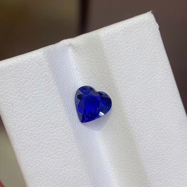 ⭐天然 ロイヤルブルーサファイア ルース 1.53ct