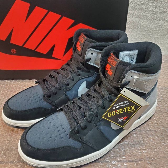 NIKE(ナイキ)の新品 27.5cm Nike Air Jordan 1 GORE-TEX メンズの靴/シューズ(スニーカー)の商品写真