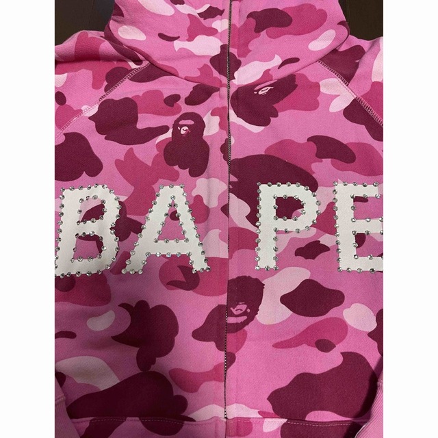 a bathing ape　ピンクカモフルジップパーカー