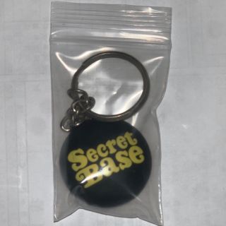 ガールズドントクライ(Girls Don't Cry)のVerdy Secret baseコラボ キーホルダー(キーホルダー)