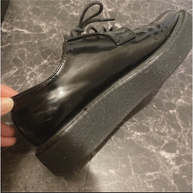 JEANASIS(ジーナシス)のジーナシス　エナメル革靴 レディースの靴/シューズ(ローファー/革靴)の商品写真