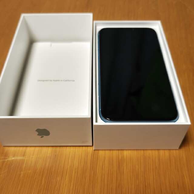 iPhone(アイフォーン)のiPhoneXR256gb　ブルー スマホ/家電/カメラのスマートフォン/携帯電話(スマートフォン本体)の商品写真