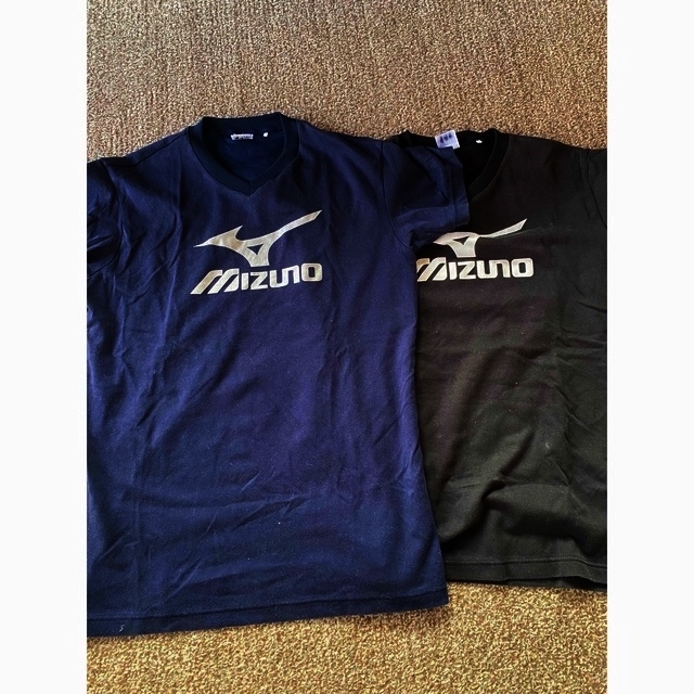 MIZUNO(ミズノ)のミズノ　バレーボール　半袖Tシャツ ２枚セット　Mサイズ スポーツ/アウトドアのスポーツ/アウトドア その他(バレーボール)の商品写真