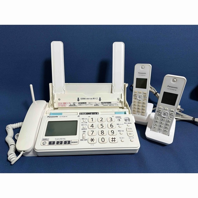 Panasonic  KX-PZ200-W おたっくす 固定電話 インテリア/住まい/日用品の収納家具(電話台/ファックス台)の商品写真
