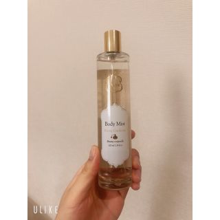 ラリン(Laline)の Laline ボディミスト ピオニー ガーデニア 100ml ラリン (香水(女性用))