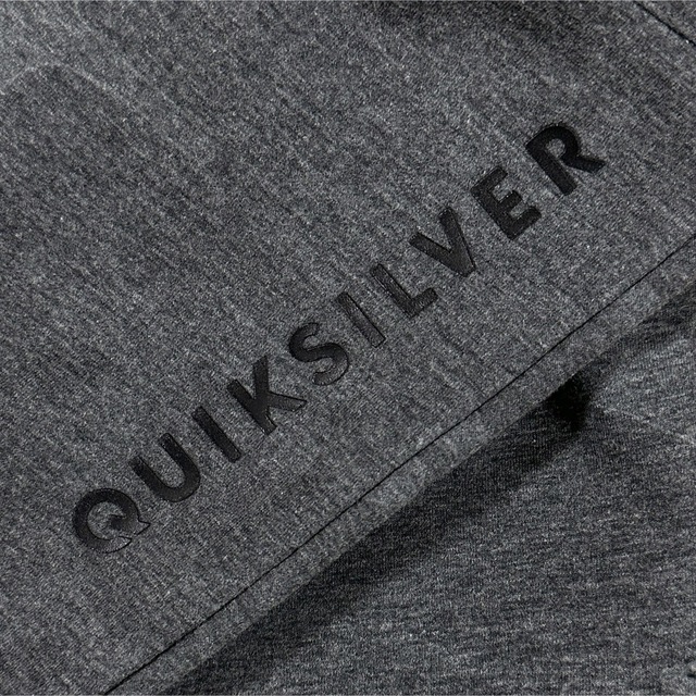 QUIKSILVER(クイックシルバー)のQUIKSILVER 裏フリース 防寒 秋冬 迷彩 ジョガーパンツ 立体裁断 メンズのパンツ(その他)の商品写真