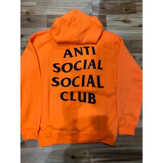 アンチソーシャルソーシャルクラブ(ANTI SOCIAL SOCIAL CLUB)の新品正規品　antisocialsocialclub パーカー　オレンジL(パーカー)