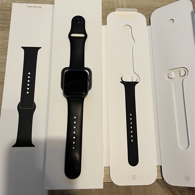 Apple Watch(アップルウォッチ)のApple Watch40mm GPS シリーズ4 本体 メンズの時計(腕時計(デジタル))の商品写真