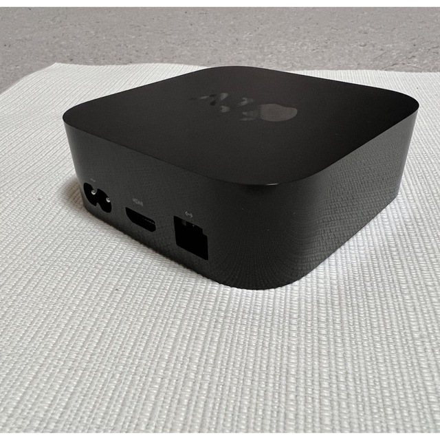 Apple(アップル)のApple TV 4K 2世代 32GB スマホ/家電/カメラのテレビ/映像機器(その他)の商品写真