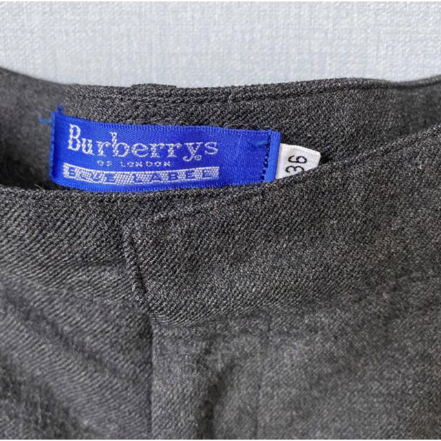 BURBERRY BLUE LABEL(バーバリーブルーレーベル)のバーバリー　ブルーレーベル　パンツ　S レディースのパンツ(カジュアルパンツ)の商品写真