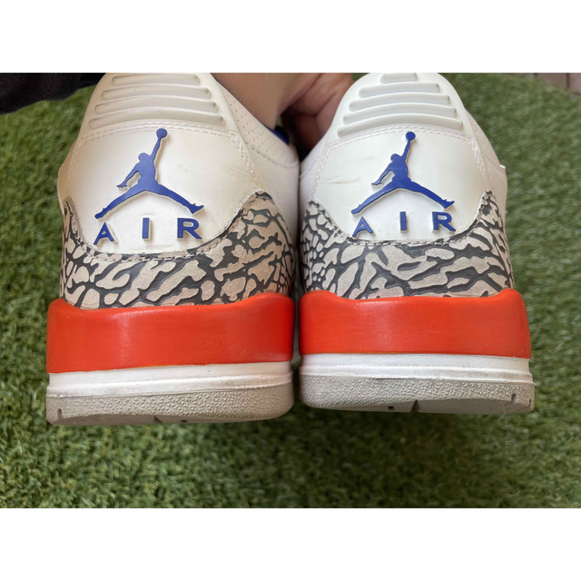 Jordan Brand（NIKE）(ジョーダン)のAIR JORDAN 3 RETRO “KNICKS” 中古 26.5cm メンズの靴/シューズ(スニーカー)の商品写真