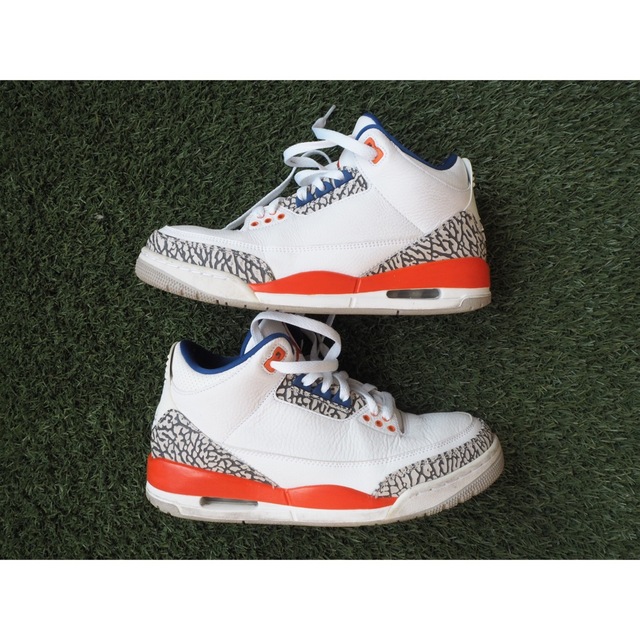 Jordan Brand（NIKE）(ジョーダン)のAIR JORDAN 3 RETRO “KNICKS” 中古 26.5cm メンズの靴/シューズ(スニーカー)の商品写真