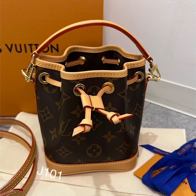 ナノノエ　ルイヴィトン　ＬＶ　ナノ　ノエ