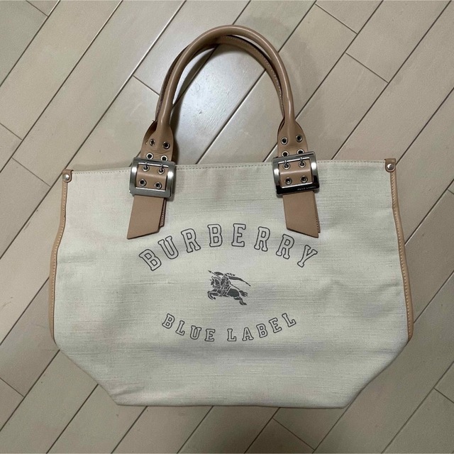 BURBERRY BLUE LABEL(バーバリーブルーレーベル)のバーバリー ブルーレーベル　帆布トートバッグ レディースのバッグ(トートバッグ)の商品写真