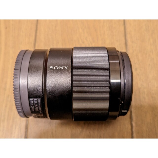 新品級 SONY FE 35mm F1.8 SEL35F18F スマホ/家電/カメラのカメラ(レンズ(単焦点))の商品写真