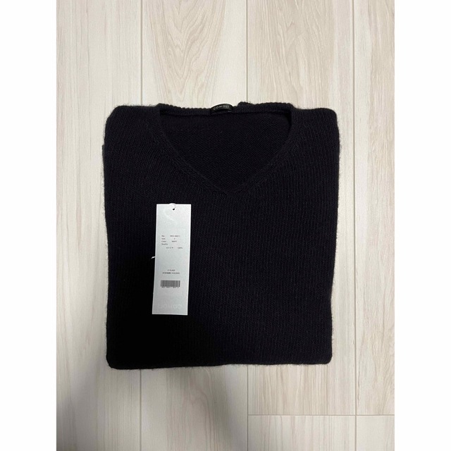 COMOLI - 新品未使用 22aw comoli カシミヤVネックニットの通販 COMOLI - 新品未使用 22aw comoli カシミヤVネックニットの通販