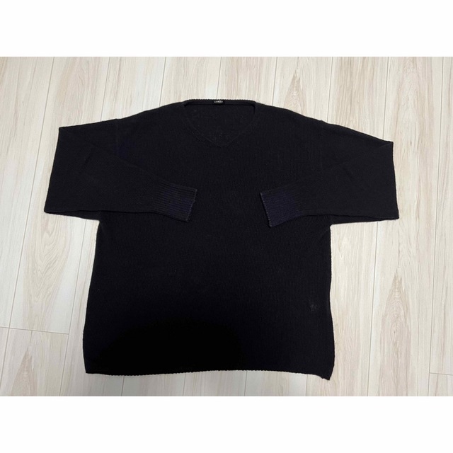 COMOLI - 新品未使用 22aw comoli カシミヤVネックニットの通販 COMOLI - 新品未使用 22aw comoli カシミヤVネックニットの通販