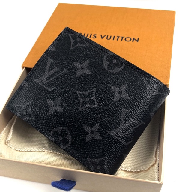 LOUIS VUITTON(ルイヴィトン)の【未使用】ルイヴィトン　マルコNM　新型　エクリプス　折り財布　正規品 メンズのファッション小物(折り財布)の商品写真