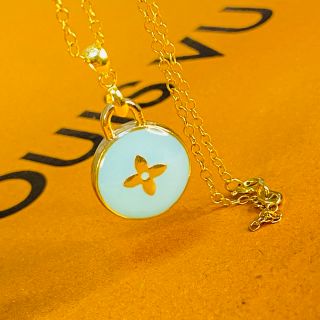 ヴィトン(LOUIS VUITTON) ネックレス(フラワー)の通販 100点以上 ...