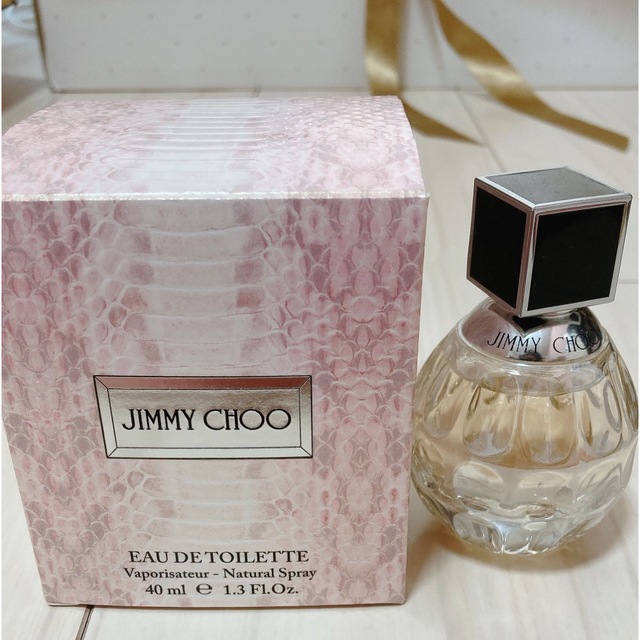 JIMMY CHOO(ジミーチュウ)のジミーチュウ オードトワレ 40ML コスメ/美容の香水(香水(女性用))の商品写真