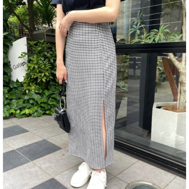 0113-2】MissAdora ローズバッドジャガードスカート | gulatilaw.com