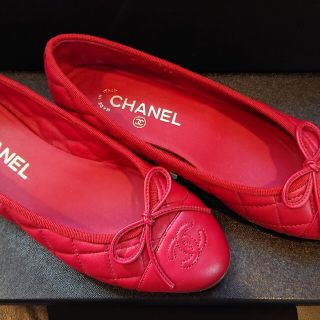 CHANEL - CHANEL シャネル バレリーナ フラット 赤 レッドの通販