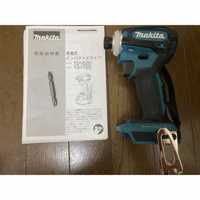 Makita(マキタ)のマキタ　インパクトドライバー　TD172D ブルー　新品未使用品！ スポーツ/アウトドアの自転車(工具/メンテナンス)の商品写真