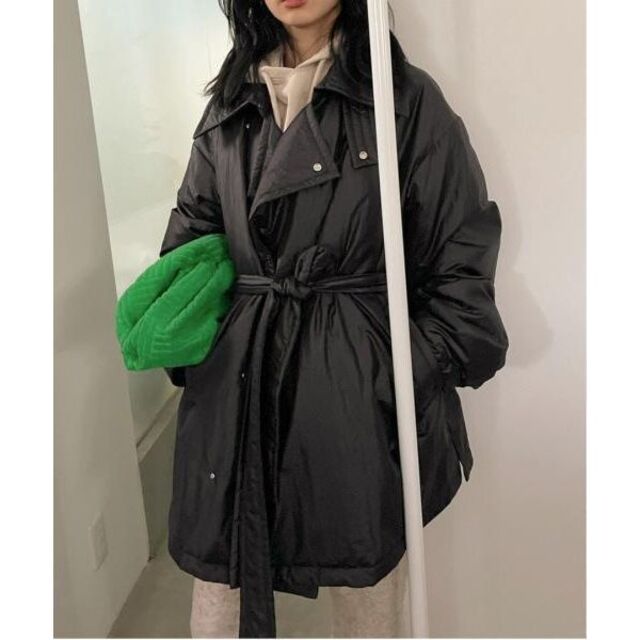 Ameri VINTAGE(アメリヴィンテージ)の新品 AMERI LADY OVER ECO DOWN COAT 22AW 今季 レディースのジャケット/アウター(ダウンジャケット)の商品写真