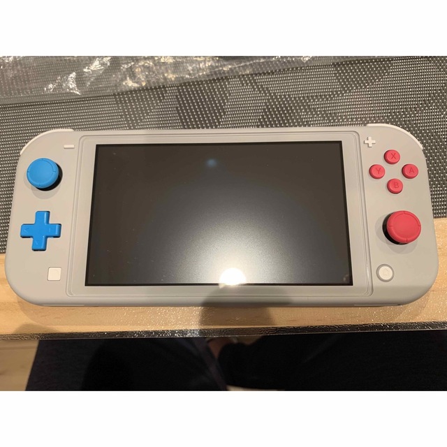 Nintendo Switch Lite(ニンテンドースイッチライト) - 携帯用ゲーム機本体