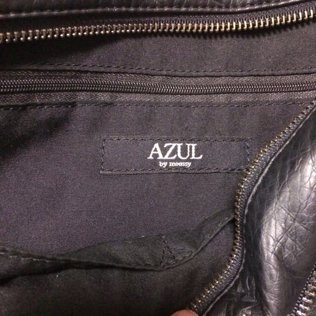 AZUL by moussy(アズールバイマウジー)のショルダー バック マウジー レディースのバッグ(ショルダーバッグ)の商品写真