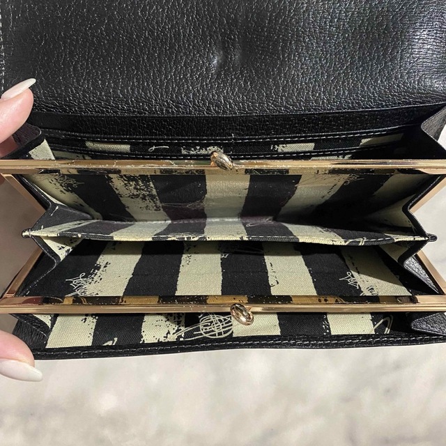 Vivienne Westwood(ヴィヴィアンウエストウッド)のVivienne Westwood  長財布　レディース レディースのファッション小物(財布)の商品写真