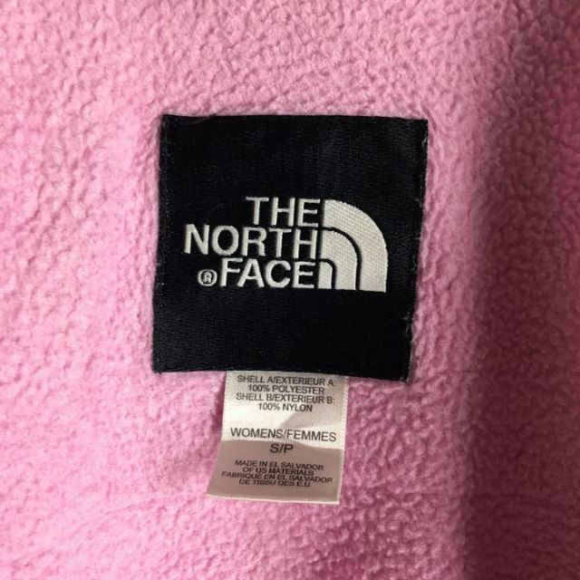 THE NORTH FACE(ザノースフェイス)の【人気】ノースフェイス☆デナリジップフリース  ピンク  グレー  698 レディースのジャケット/アウター(ブルゾン)の商品写真