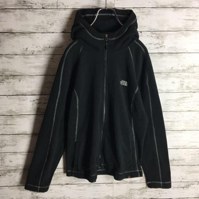 THE NORTH FACE(ザノースフェイス)の【大人気定番】ノースフェイス☆ロゴいり薄手フルジップパーカー　人気即完売品 レディースのトップス(パーカー)の商品写真