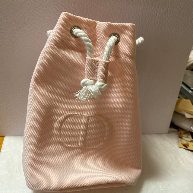 Christian Dior(クリスチャンディオール)のディオールノベルティ巾着♡2個 レディースのファッション小物(ポーチ)の商品写真