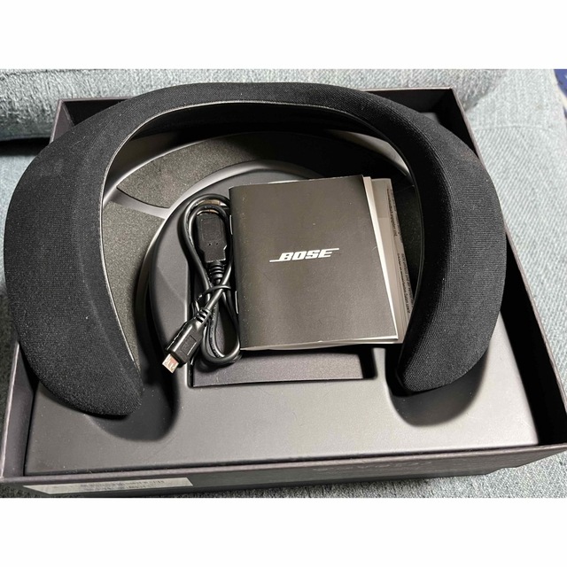 BOSE SoundWear Companion speakerネックスピーカー - スピーカー