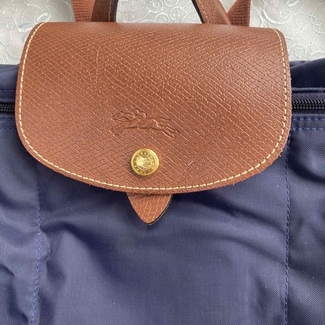 LONGCHAMP(ロンシャン)のロンシャン  リュック　ネイビー レディースのバッグ(リュック/バックパック)の商品写真