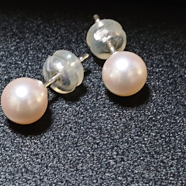 レディースTASAKI  パ－ルピアス  K18WG