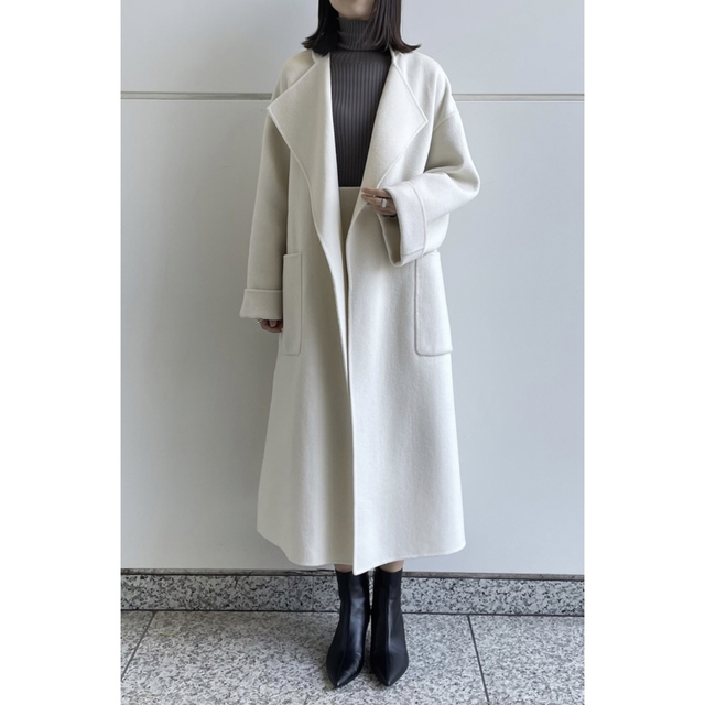 uncrave WHITE リバーロングコート サイズ0 ガウンコート