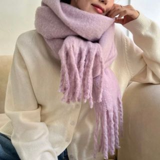 マフラー　アリシア　ZARA  ピンクマフラー　白マフラー