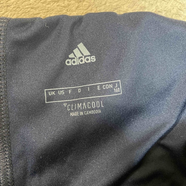 adidas(アディダス)の【新品・未使用】アディダス・ショートパンツ・160 キッズ/ベビー/マタニティのキッズ服男の子用(90cm~)(パンツ/スパッツ)の商品写真